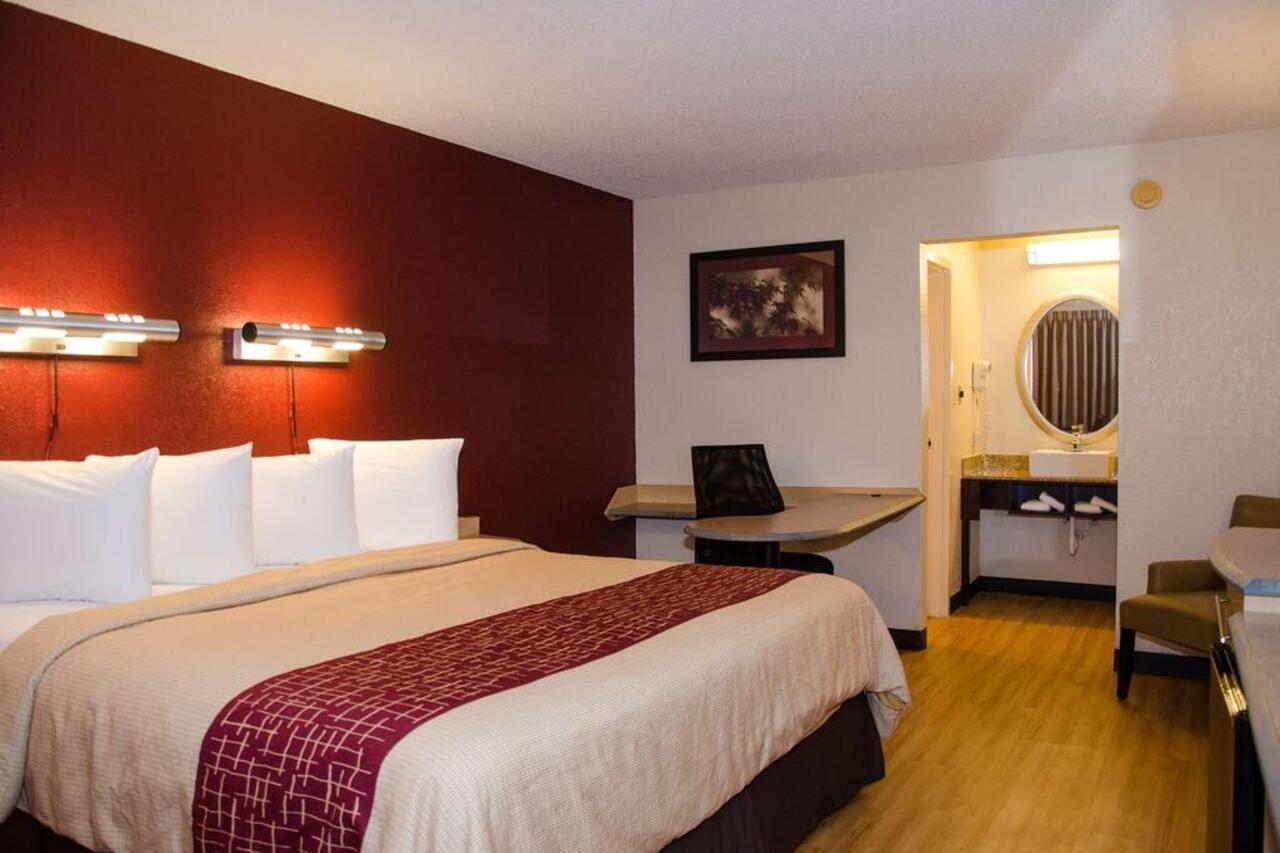 Red Roof Inn Williamsburg Luaran gambar