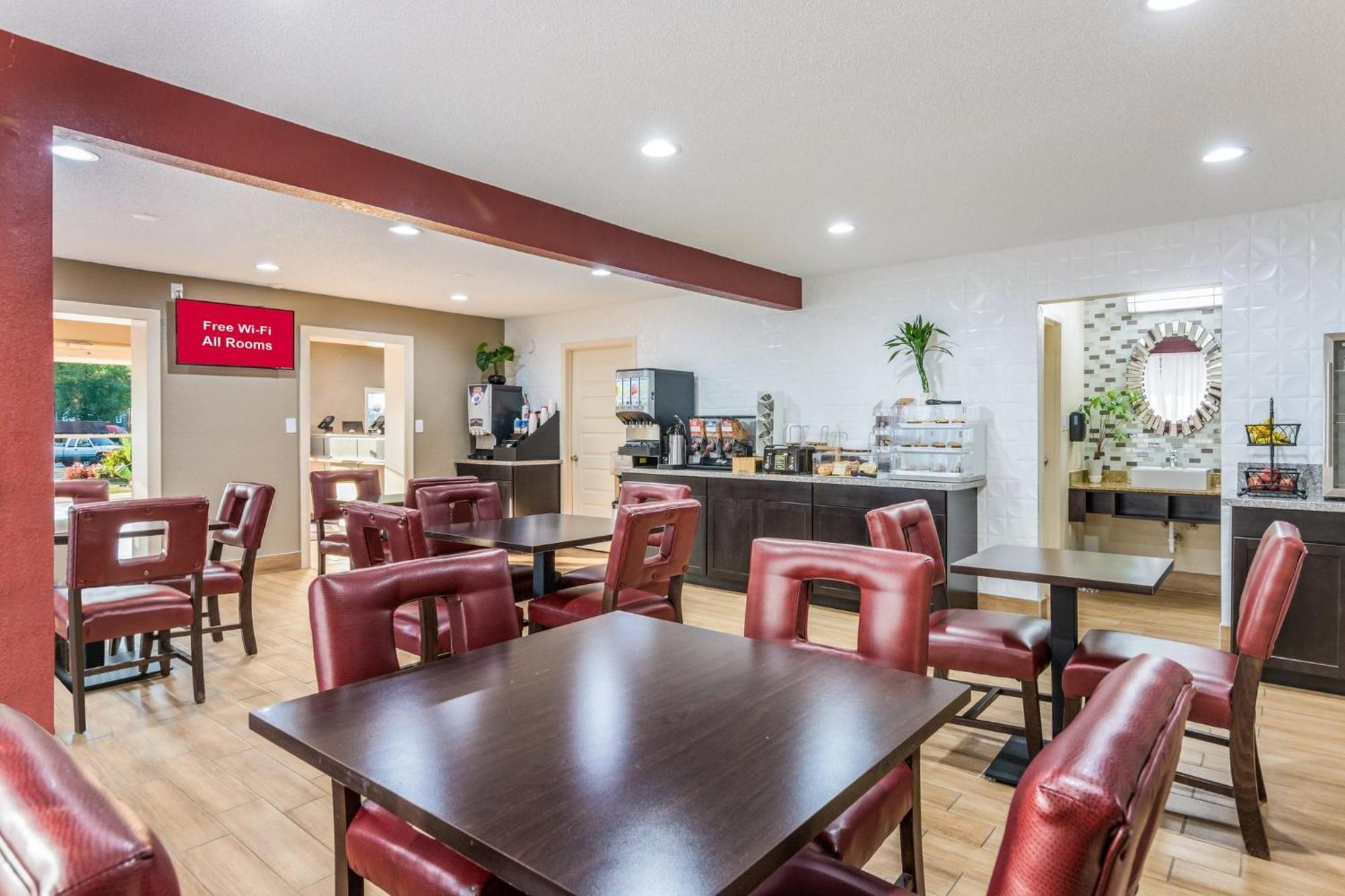Red Roof Inn Williamsburg Luaran gambar
