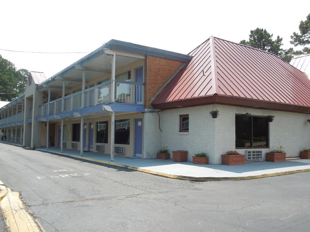 Red Roof Inn Williamsburg Luaran gambar